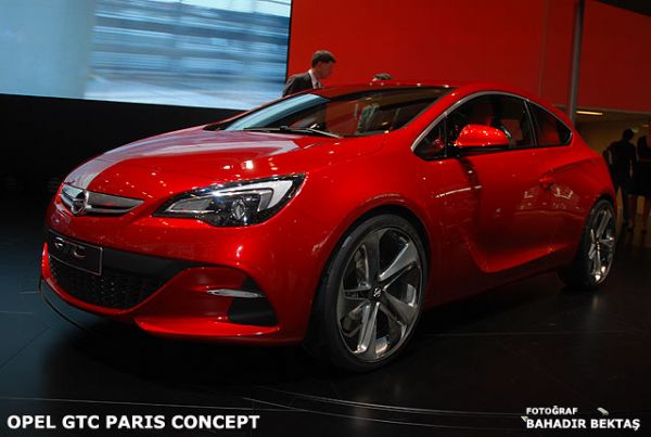 PARIS MOTOR SHOW-2010