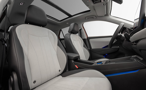 VOLKSWAGEN T-ROC (2025)