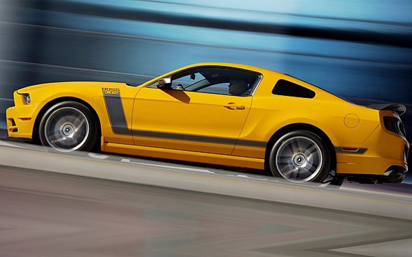 FORD MUSTANG BOSS 302 (2013)