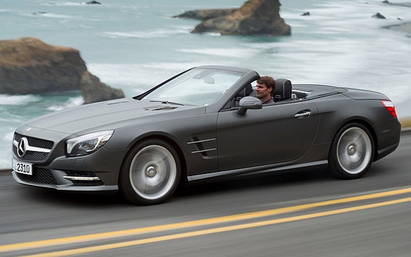 MERCEDES-BENZ SL (2013)