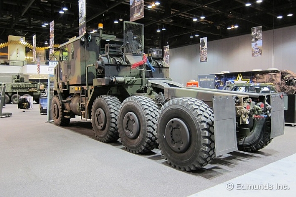 2012 CHICAGO AUTO SHOW