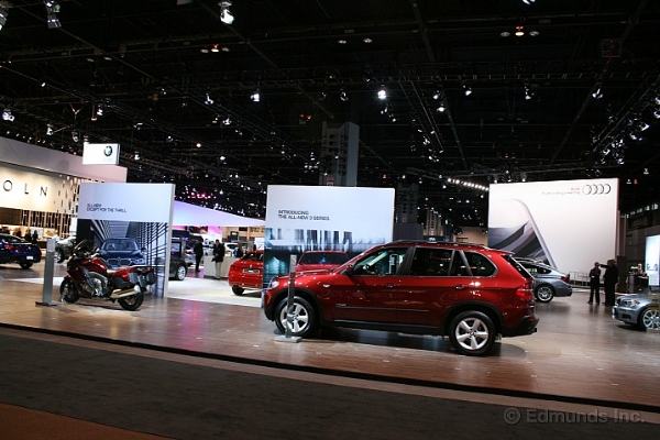 2012 CHICAGO AUTO SHOW