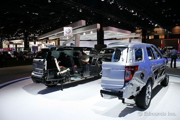 2012 CHICAGO AUTO SHOW