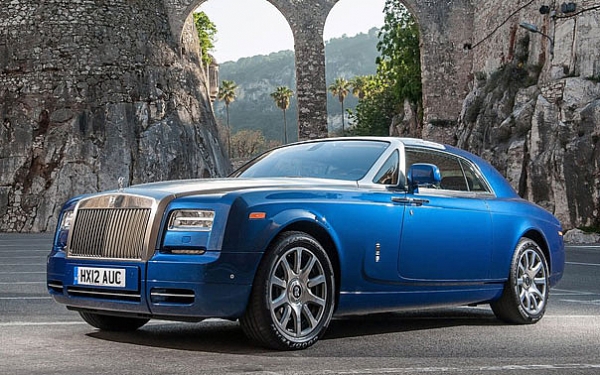 ROLLS-ROYCE PHANTOM COUPE