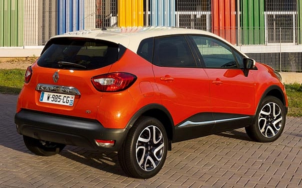 RENAULT CAPTUR (LANSMAN)