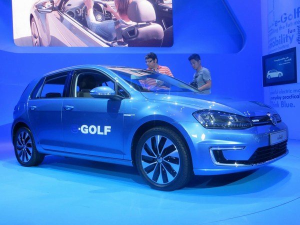 VW E-GOLF