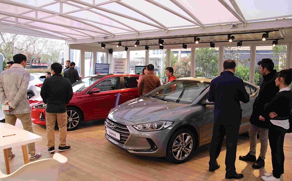 Hyundai Pop-up showroom'u ile müşterilerine özel fırsatlar sunuyor