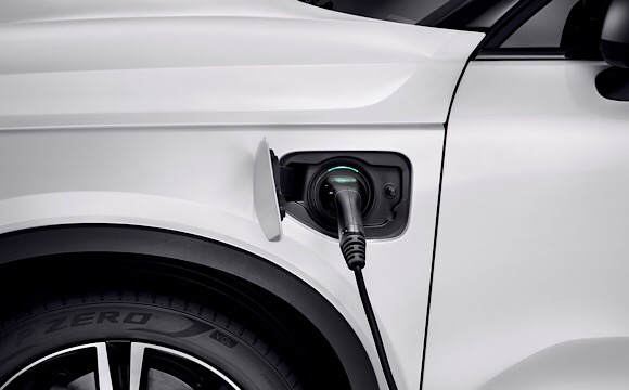 Volvo Cars Çin'i elektriklendirecek...