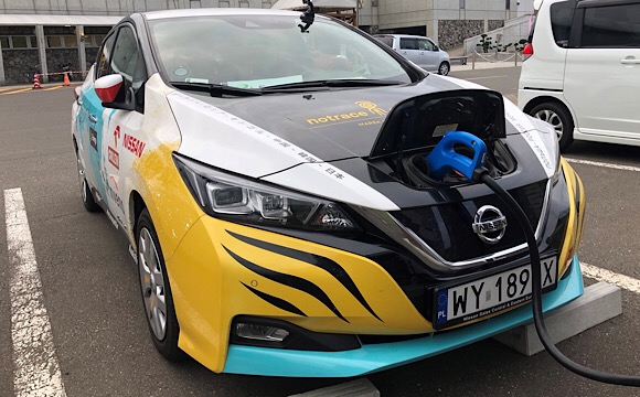 Yüzde 100 elektrikli Nissan Leaf 16 bin km'lik seyahatini tamamladı