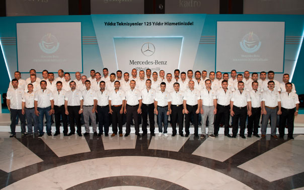 Mercedes-Benz'in en iyi teknisyenleri...