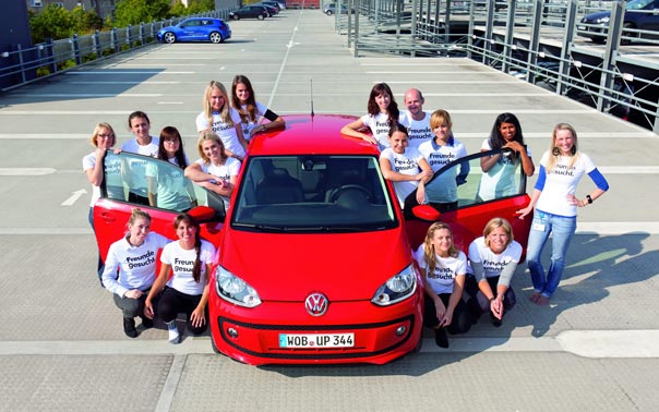 16 kişilik Volkswagen Up!