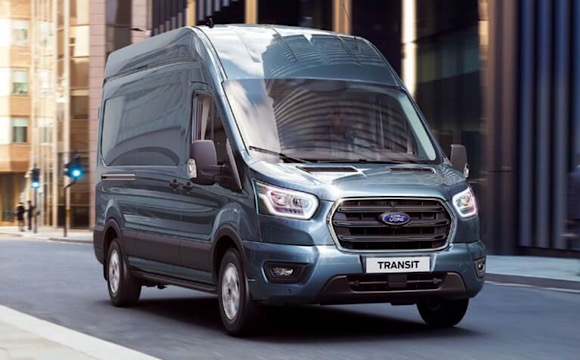 Ford, Transit'in yeni versiyonlarını satışa sundu