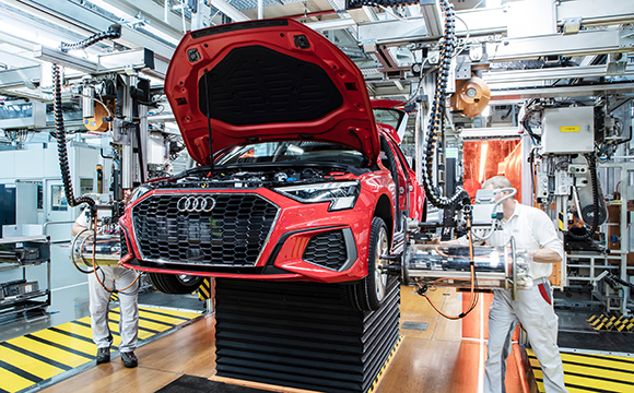 Audi'nin Vorsprung durch Technik sloganı 50 yaşında