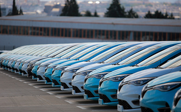 Renault MAİS'ten TikTak'a 400 adetlik ZOE satışı