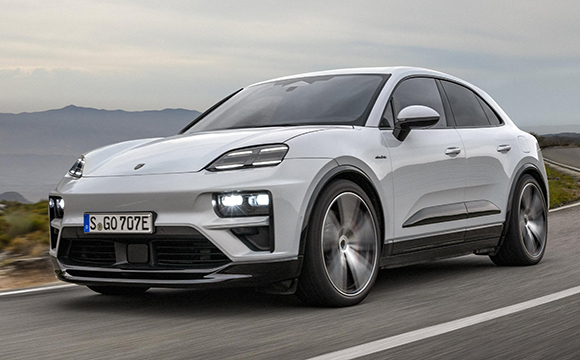 Porsche'nin ilk elektrikli SUV'u bayilerde