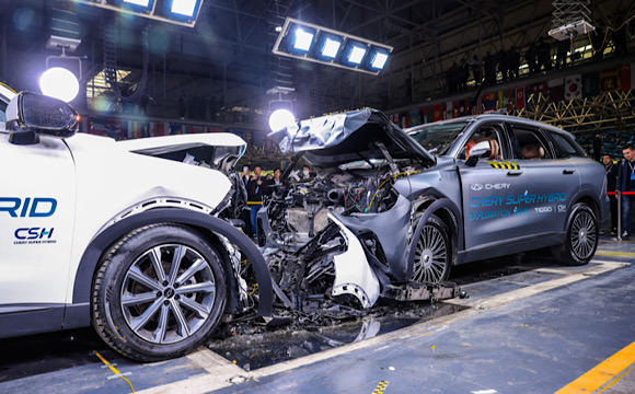 Chery Tiggo9 CSH çarpışma testini başarıyla geçti
