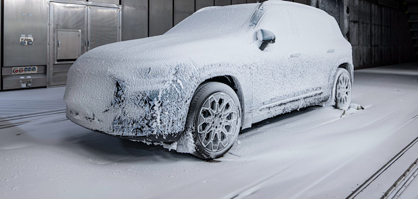 Yeni Mercedes GLB soğuk hava testlerinde