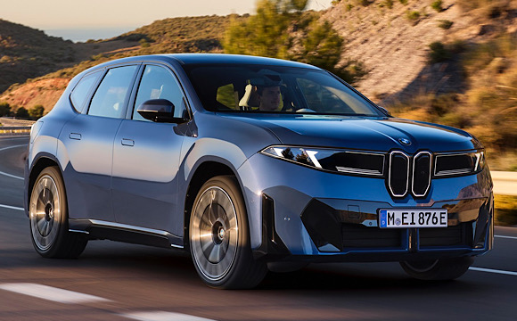 BMW iX3 ve M5 Touring'e “Altın Direksiyon” ödülü