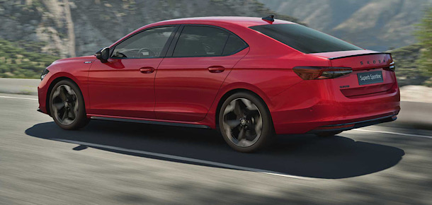 Superb Sportline MHEV Türkiye’de...