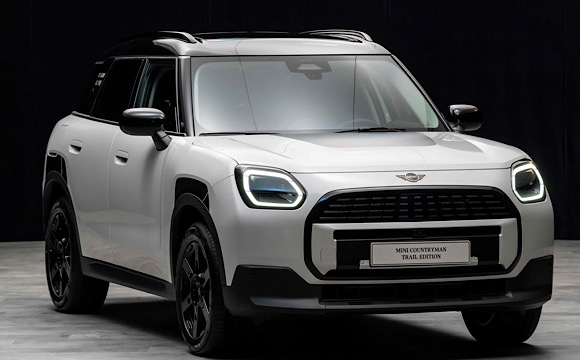 MINI Countryman’a iki yeni versiyon