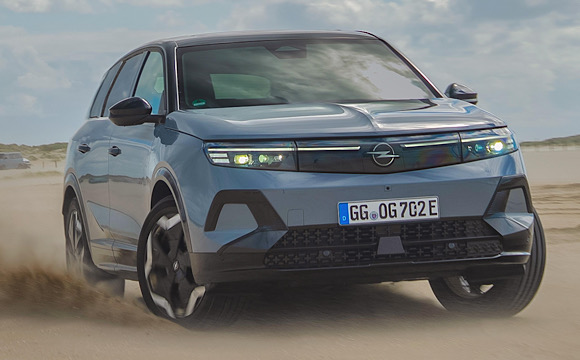 Grandland'in 4 çeker versiyonu geldi