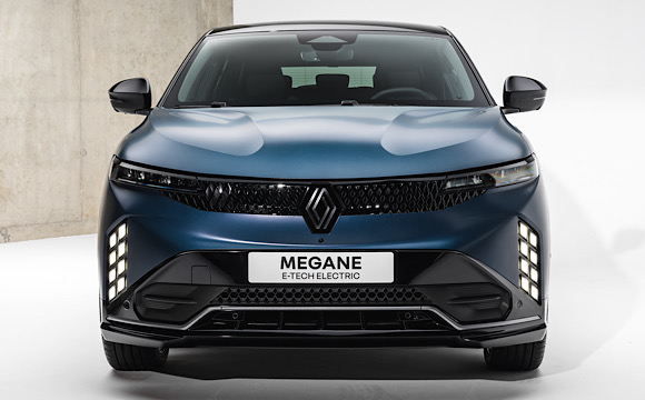 Makyajlı Megane E-Tech son çeyrekte geliyor