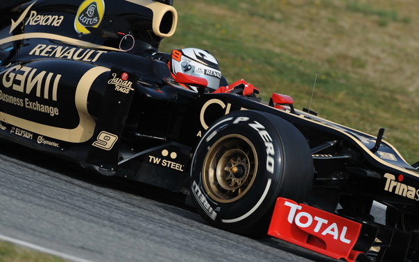 Pirelli'nin F1 lastikleri için yeni test aracı!