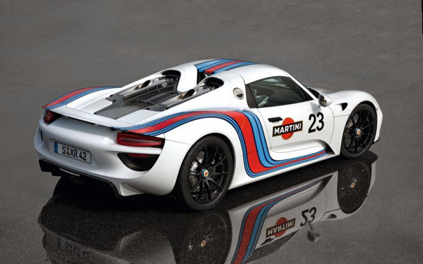 Porsche ve Martini yeniden birlikte!
