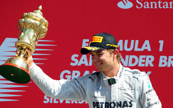 İngiltere'de Nico Rosberg kazandı!