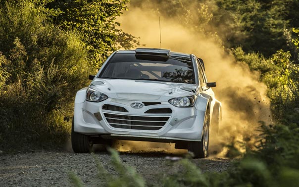 i20 WRC toprak zemin testlerine başladı...