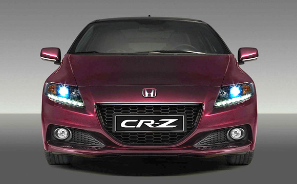 Honda CR-Z Avrupa'ya Küstü!