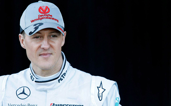 Schumacher solunum cihazı olmadan nefes alabiliyor