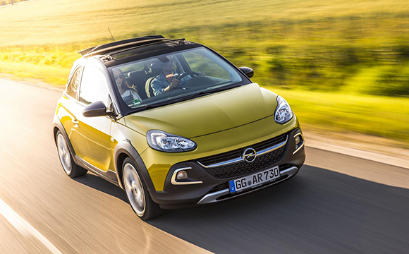 Opel, mini-crossover’ı Adam Rocks’ı tanıttı
