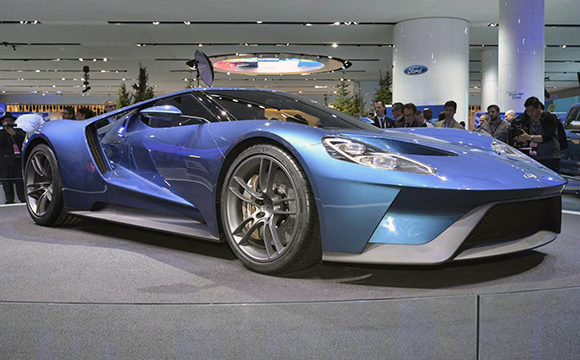 Michelin, Detroit Otomobil Fuarı’nda süper modellere eşlik etti