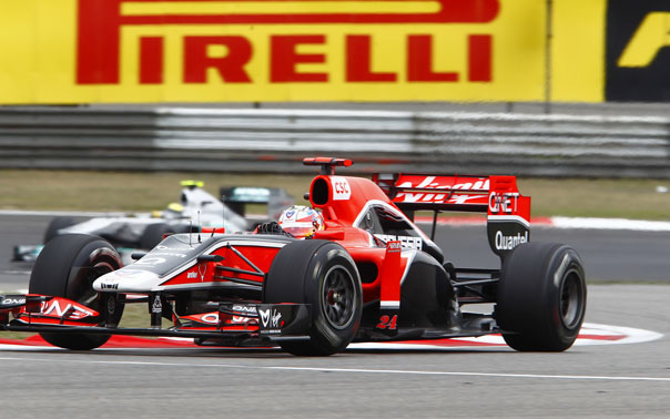 Pirelli'nin yeni sert lastiği piste çıkıyor