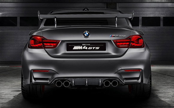 BMW pist odaklı M4 GTS konseptini tanıttı