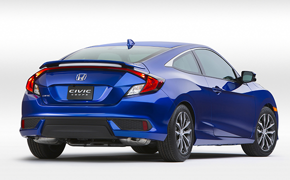 Honda, Civic’in coupe versiyonunu gösterdi