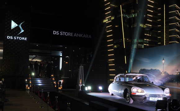 Türkiye'nin ilk DS Store'u Ankara'da açıldı