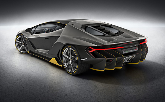Lamborghini Centenario Cenevre’de tanıtıldı