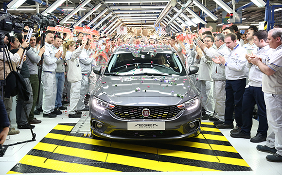 Fiat, Egea Hatchback’in üretimine başladı!