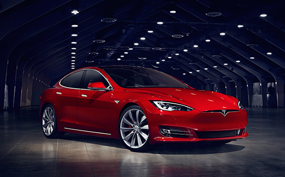 Makyajlı Model S’e yeni 75-kWh’lik pil grubu!