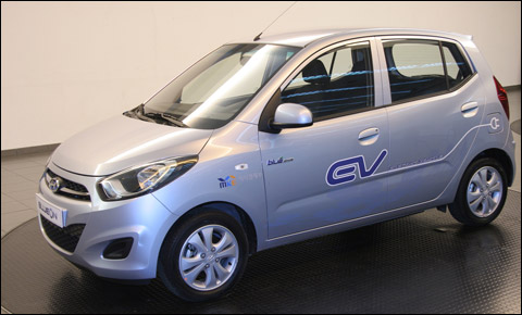 Hyundai'nin ilk elektriklisi 'BlueOn' tanıtıldı 