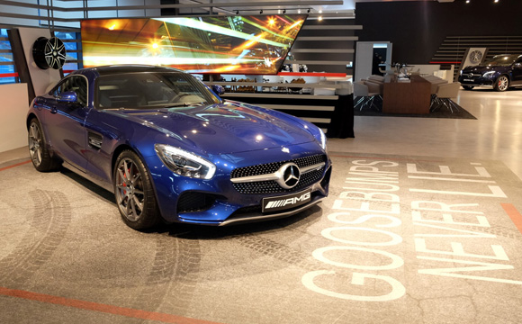 Mercedes-Benz ile HUGO BOSS'un işbirliği modaya hız kattı!