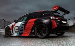 Peugeot 308TCR parkurlar için hazır...