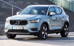 Volvo XC40 satışa sunuldu...