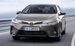 Toyota Corolla zirveden inmiyor