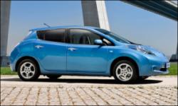 'Yılın Otomobili' Nissan Leaf 