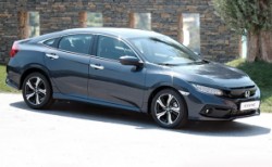 Honda Civic'e teknoloji makyajı