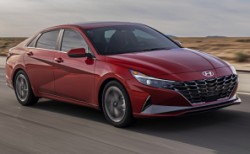Yeni Elantra'da hibrit teknolojisi