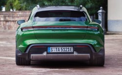 Porsche Taycan Cross Turismo tanıtıldı